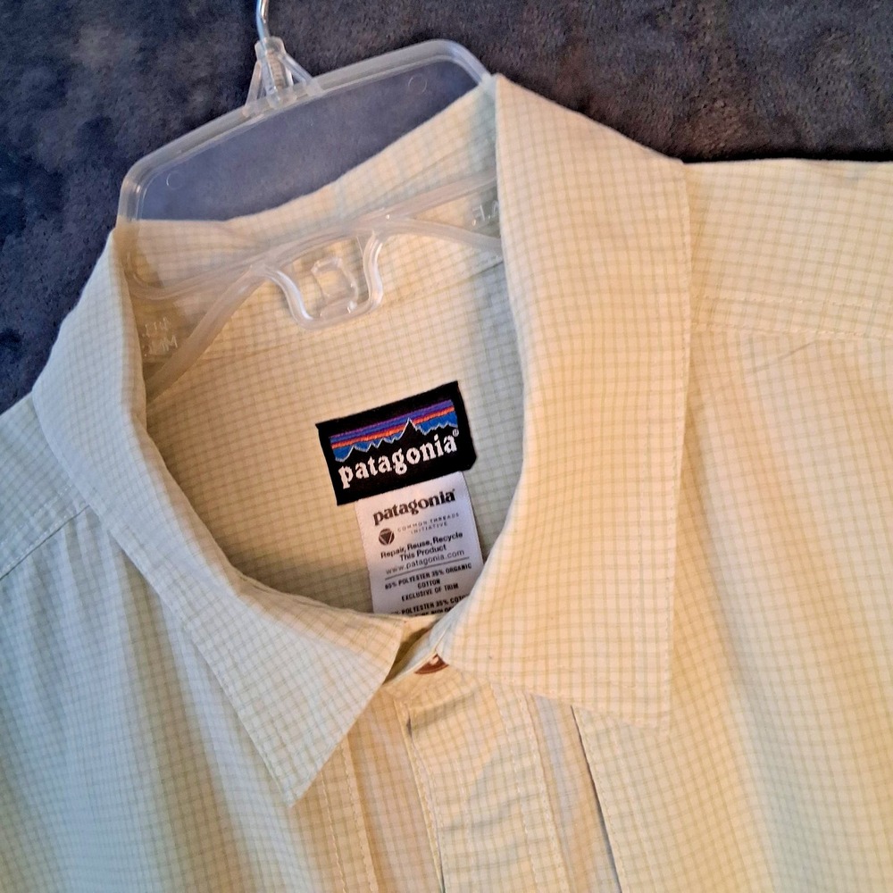 Patagonia Island Hopper Men's XL Yellow Plaid Short Sleeve Button Up Shirt